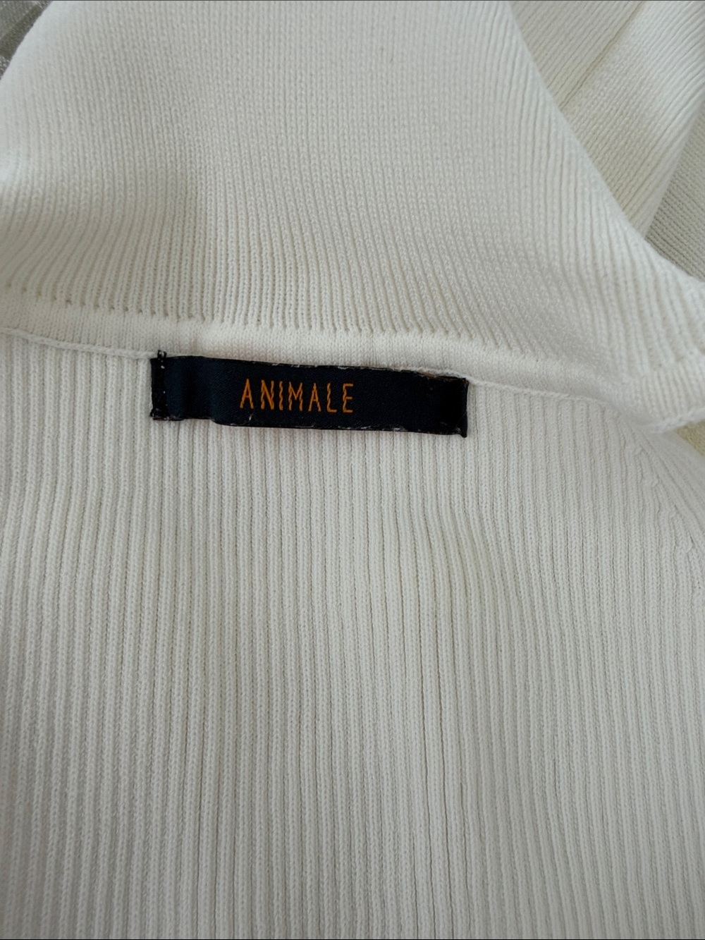 Animale Cream Ribbed High-Neck Tank Top - Picture 6 of 7